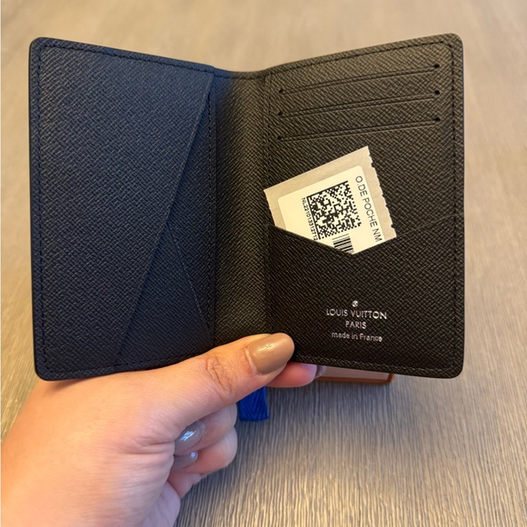 LV Sunrise Monogram Pocket Organizer - Picture 2 of 5